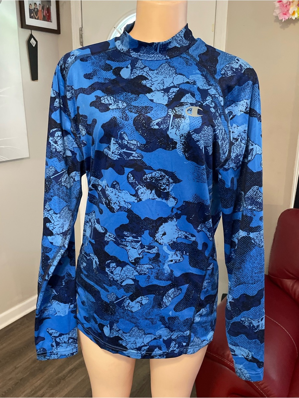 Champion duo fold Blue Camo Long Sleeve Performance Shirt Large long sleeve warm